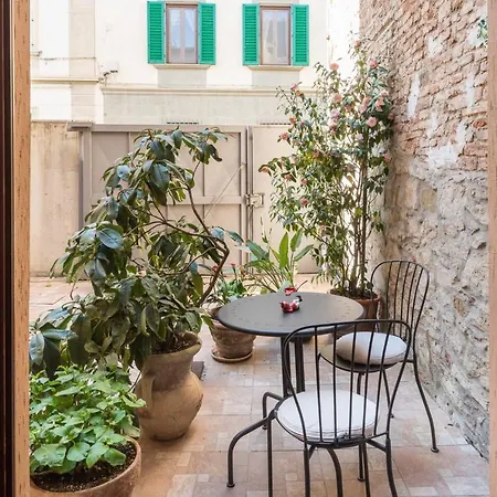 Art Gallery Apartment In Florence - Hosted By Sweetstay Exterior foto